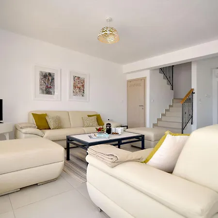 Luxury Fig With Pool And Jacuzzi Near Dubrovnik Villa *
